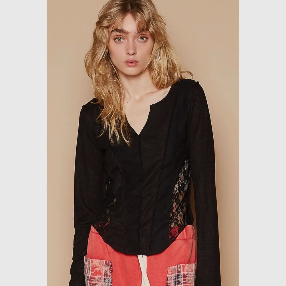 396B-BLACK. Lace Contrast Princess Seam Top